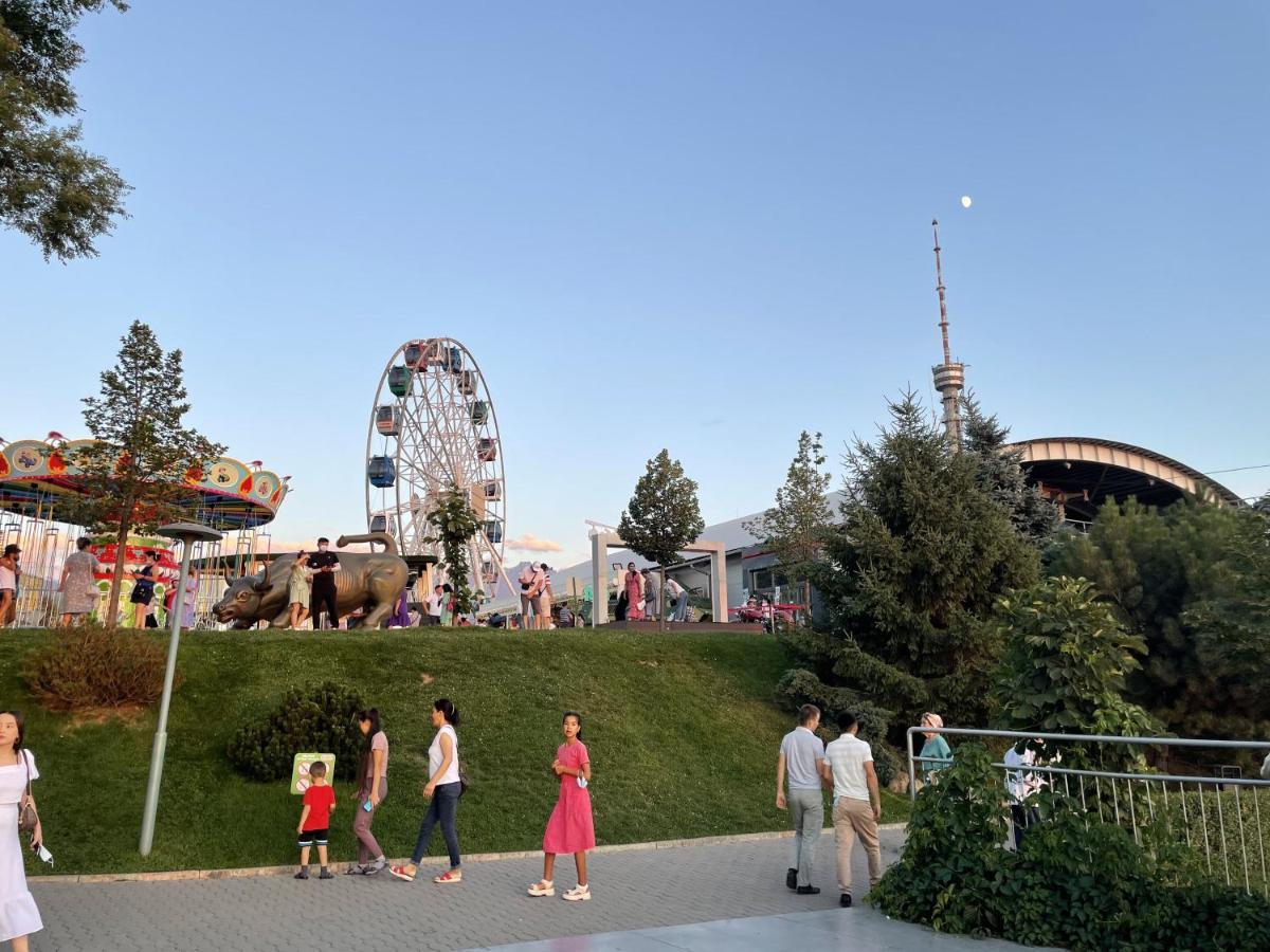 Апартаменты #3 Almaty Exterior foto
